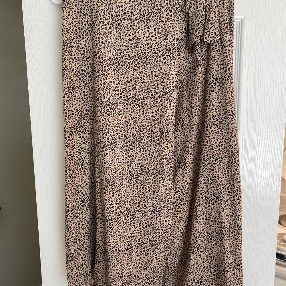 Leopard print wrap midi skirt